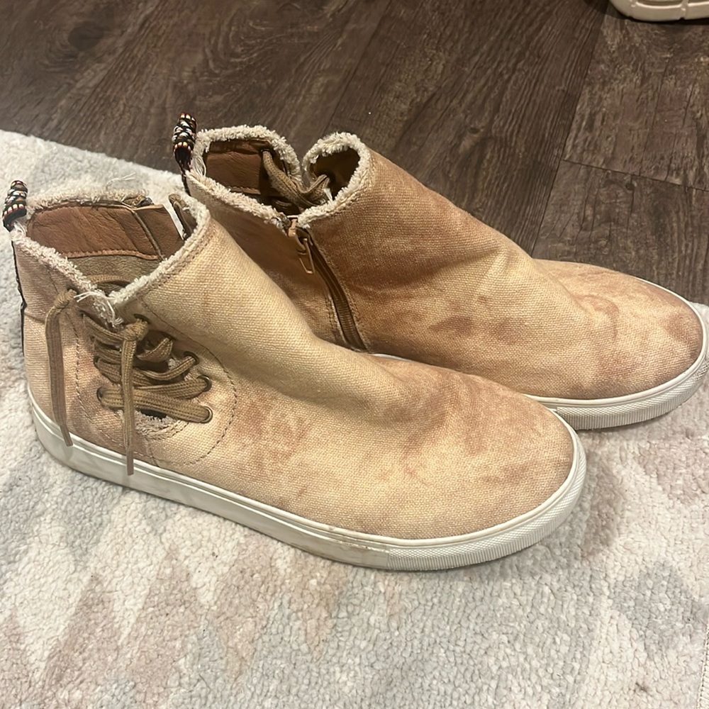 Boutique booties